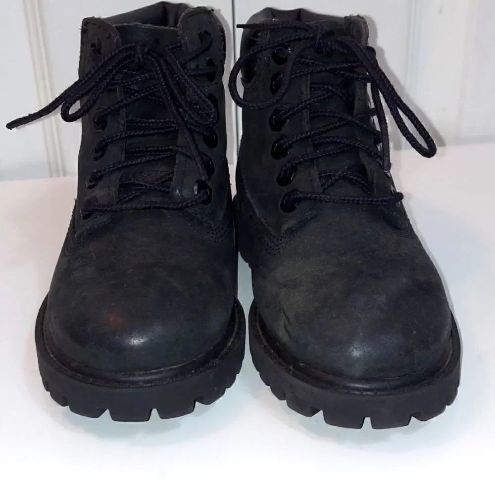 Timberland black nubuck